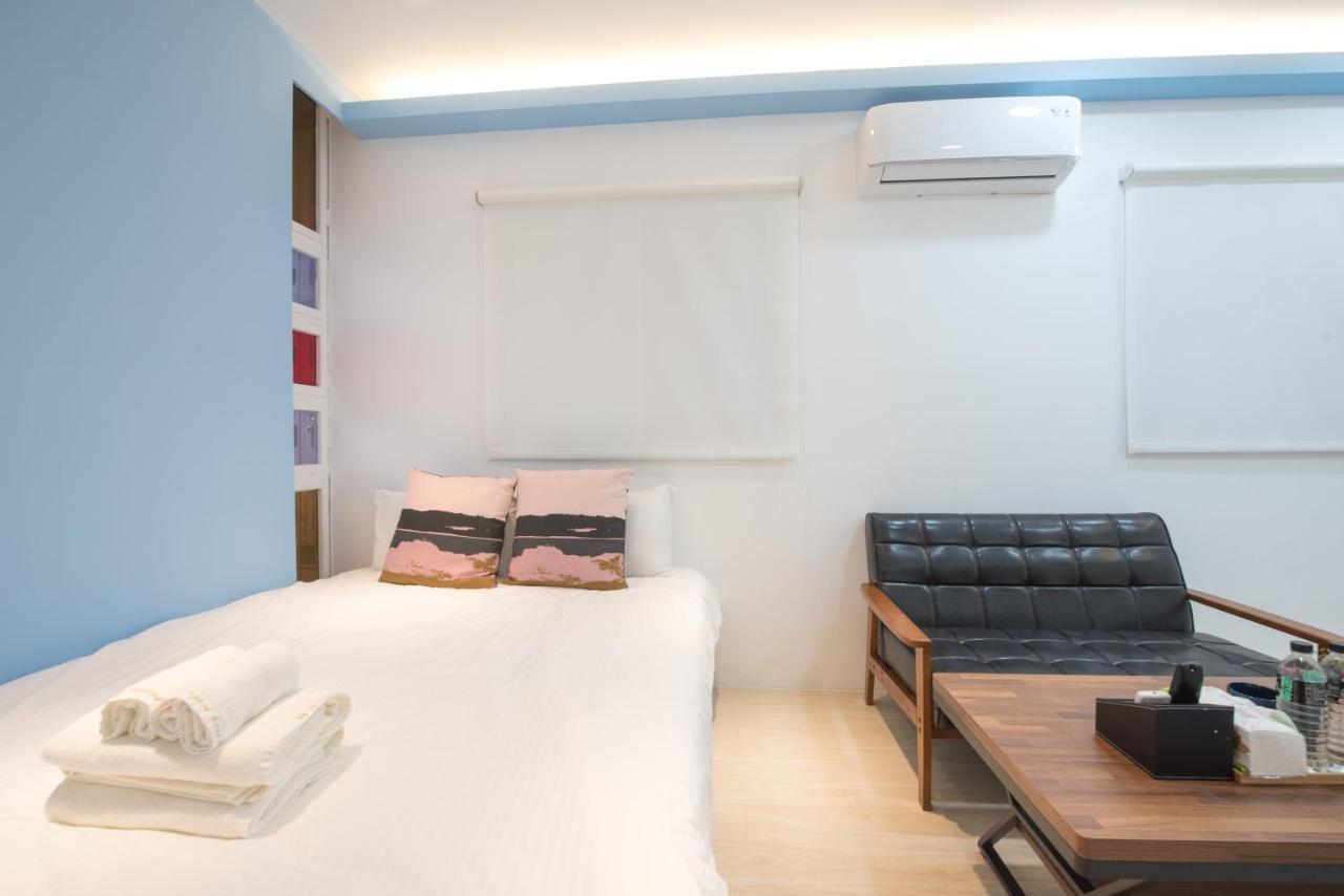 Bird Series B&B&Hostel複合式民宿#本國旅客須先匯款 Tainan Bagian luar foto